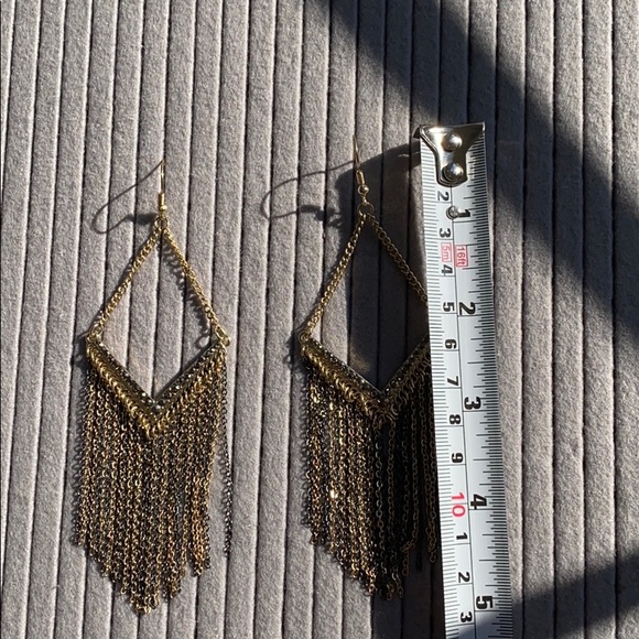 Gold silver chains hanging earring - Picture 4 of 4